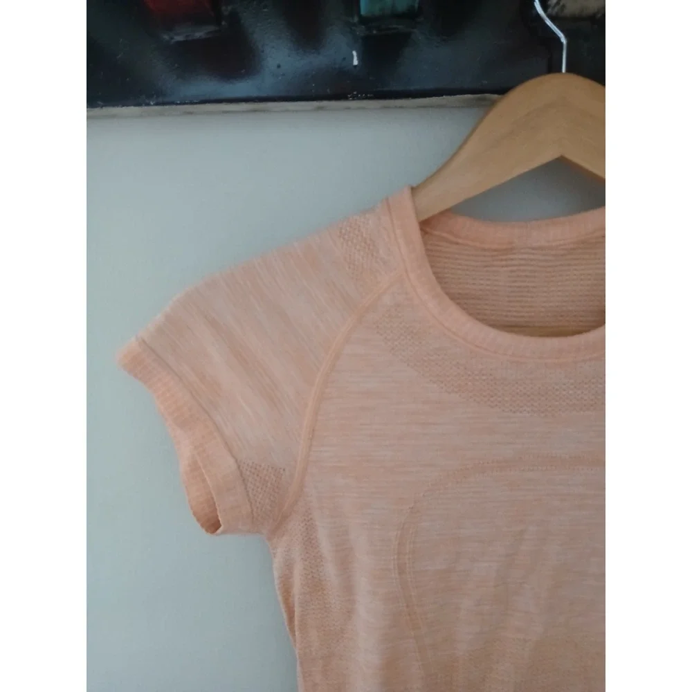 Lululemon Short Sleeve Swiftly Top